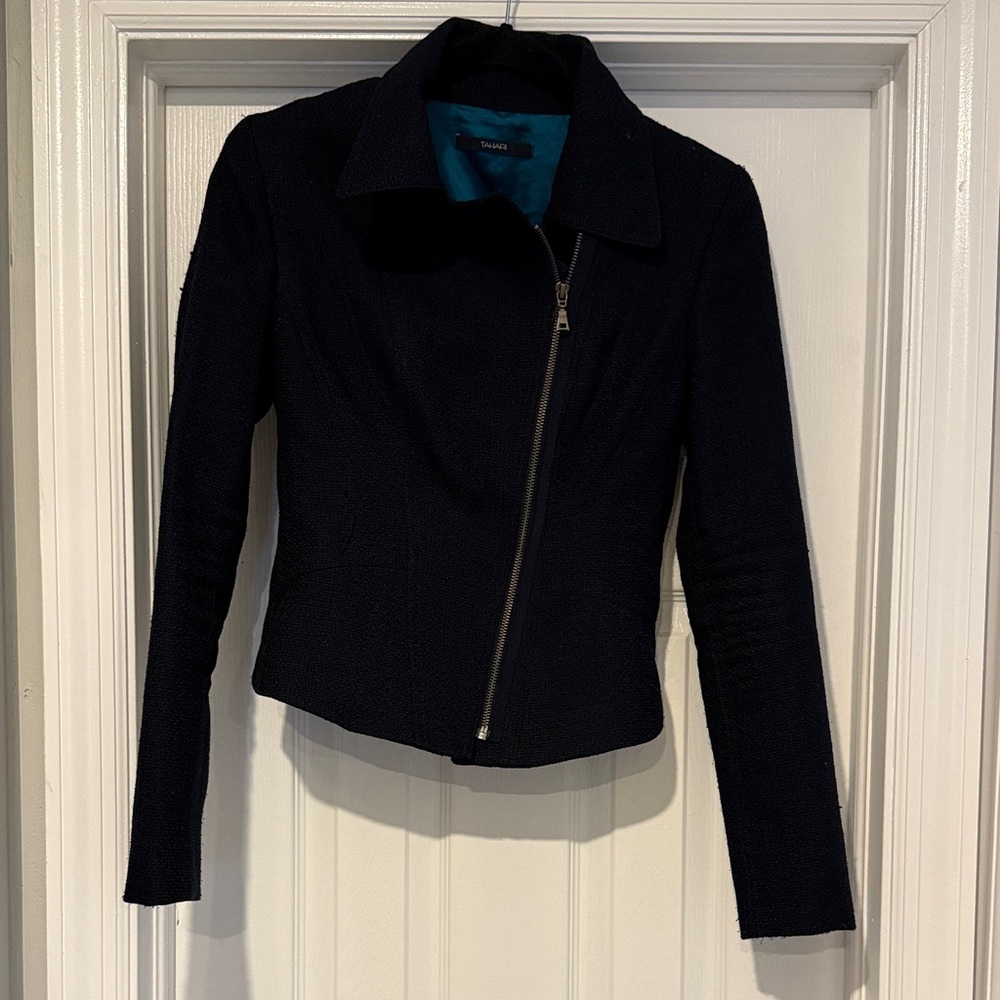 Tahari Women's Navy Blue Jacket size XS/ 0‎